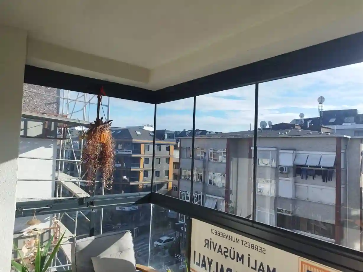 Bahçelievler sürme cam balkon